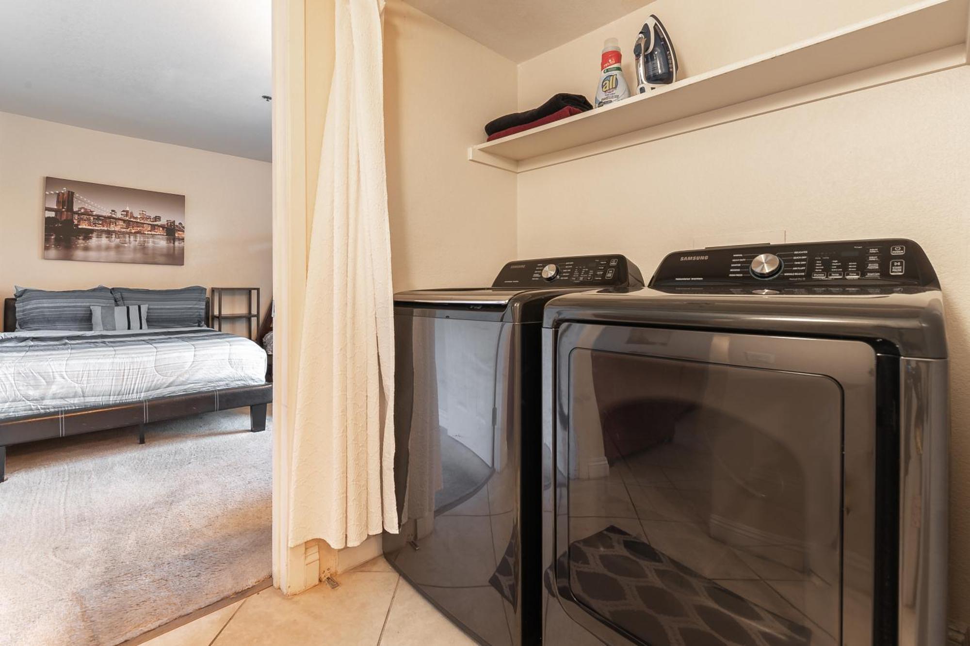 Stylish, Cozy 2Br,2Ba Condo Near Rio, Vegas Luxury Las Vegas Eksteriør billede