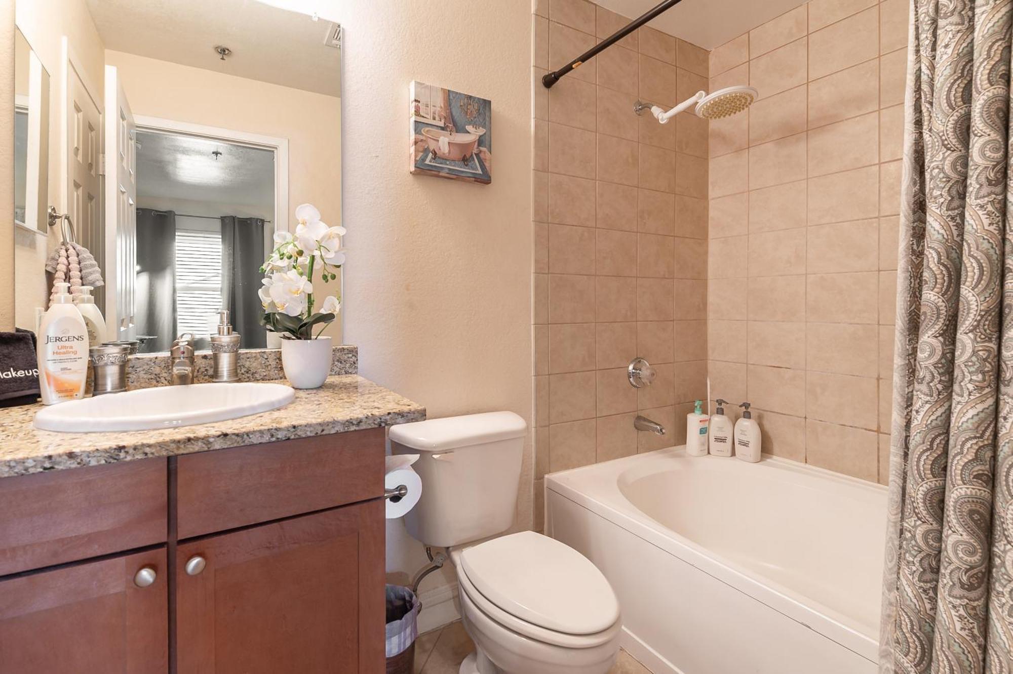 Stylish, Cozy 2Br,2Ba Condo Near Rio, Vegas Luxury Las Vegas Eksteriør billede